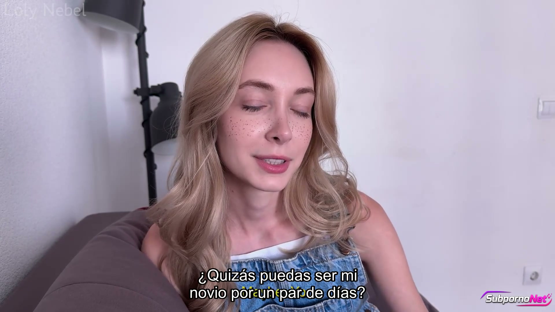 Queria quedarse a pasar la noche y acabo en creampie - Loly Nebel